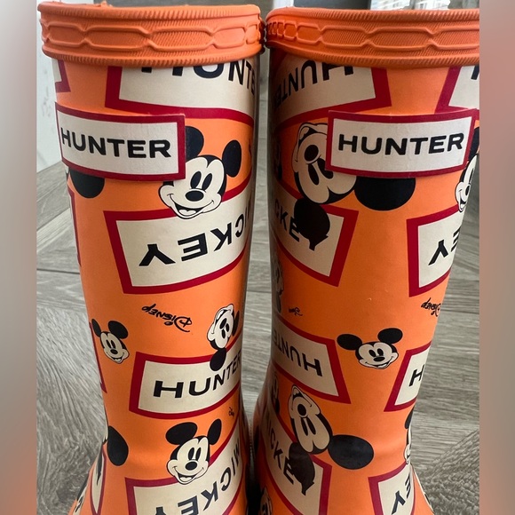 Hunter Disney Mickey rain boots size 11 - Picture 3 of 6